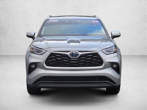 2022 Toyota Highlander Hybrid XLE