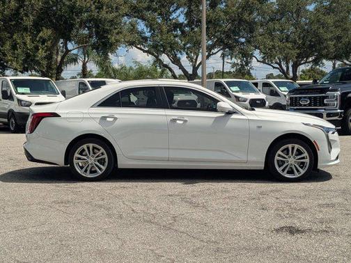 2020 Cadillac CT4 Luxury