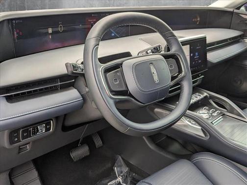 2025 Lincoln Nautilus Reserve