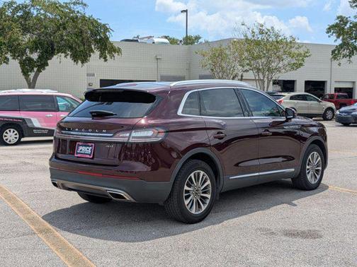 2020 Lincoln Nautilus Standard