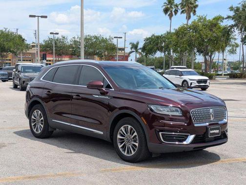 2020 Lincoln Nautilus Standard