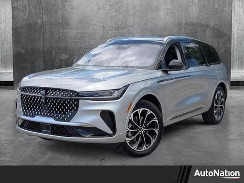 2025 Lincoln Nautilus Reserve