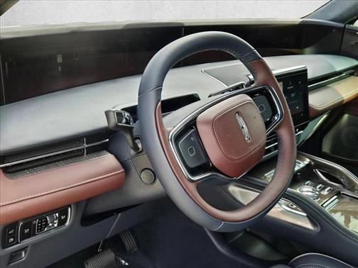 2026 Lincoln Nautilus Black Label