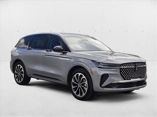 2025 Lincoln Nautilus Reserve