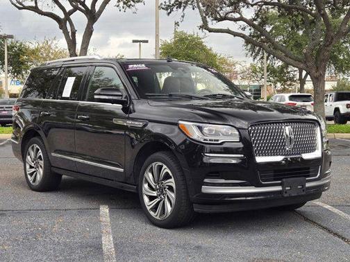 2023 Lincoln Navigator Reserve
