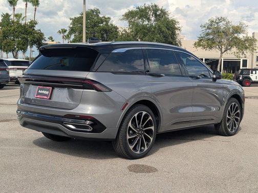 2025 Lincoln Nautilus Black Label