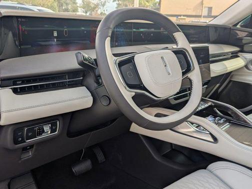 2025 Lincoln Nautilus Black Label