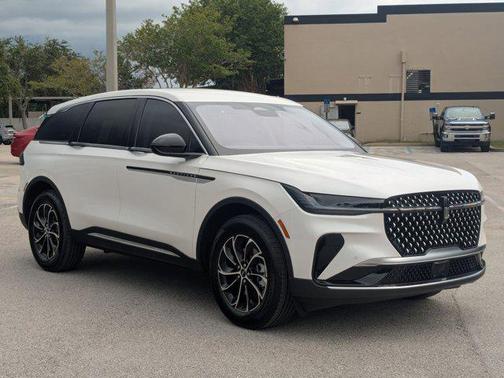 2025 Lincoln Nautilus Premiere
