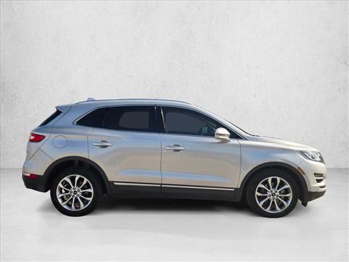 2017 Lincoln MKC Select