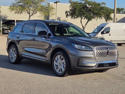 2026 Lincoln Corsair Premiere