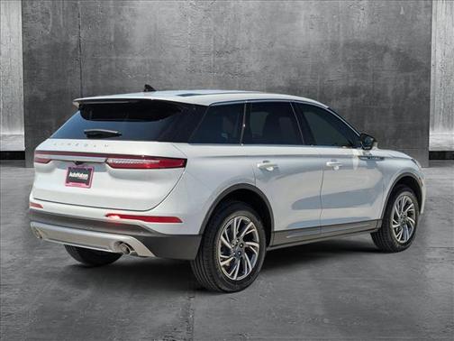 2025 Lincoln Corsair Premiere