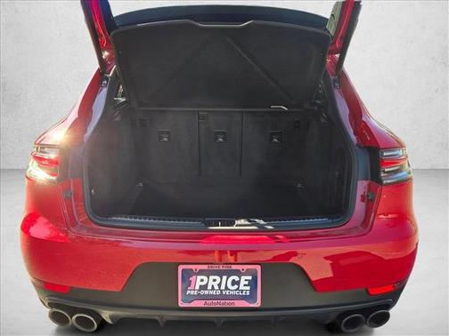 2021 Porsche Macan AWD