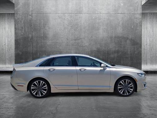 2017 Lincoln MKZ Hybrid Reserve