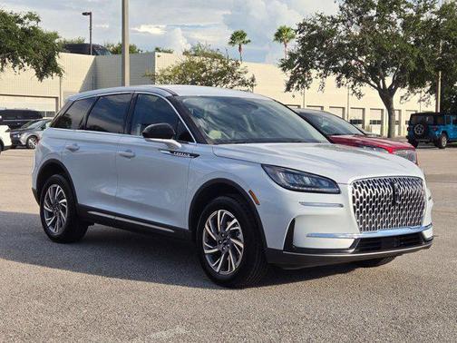 2025 Lincoln Corsair Premiere