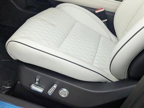 2025 Lincoln Nautilus Black Label