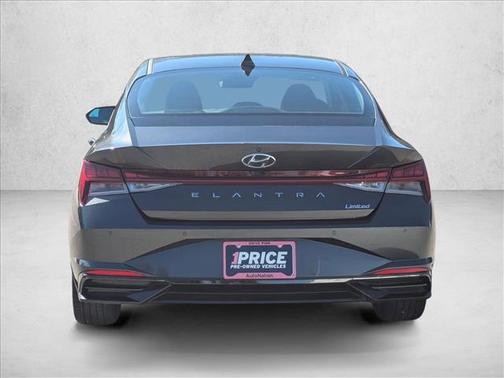 2022 Hyundai ELANTRA Limited