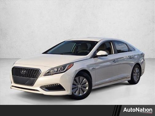 2016 Hyundai SONATA Hybrid SE