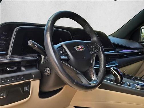 2022 Cadillac Escalade ESV Premium Luxury