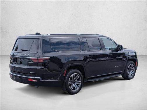 2023 Jeep Wagoneer L Series II 4x4