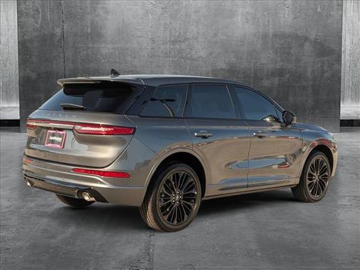2025 Lincoln Corsair Premiere