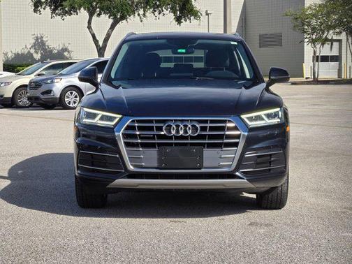 2019 Audi Q5 2.0T Premium Plus