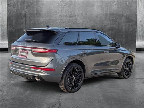 2025 Lincoln Corsair Premiere