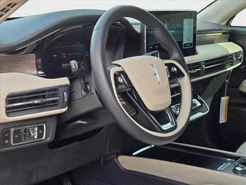2025 Lincoln Corsair Grand Touring