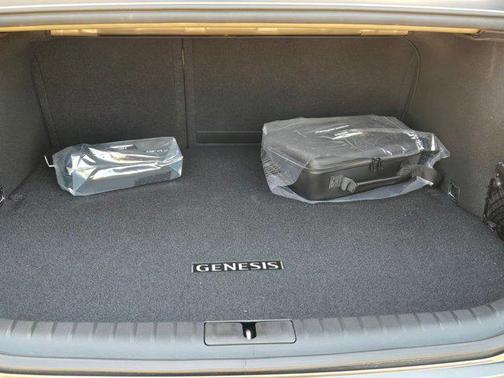 2025 Genesis G70 3.3T RWD Sport Advanced