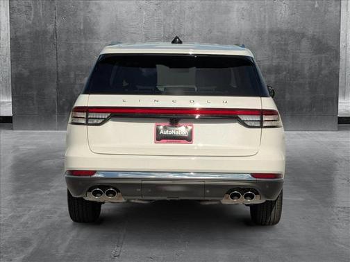 2025 Lincoln Aviator Premiere