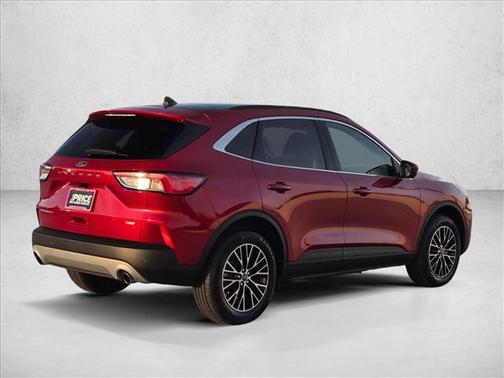 2021 Ford Escape Titanium