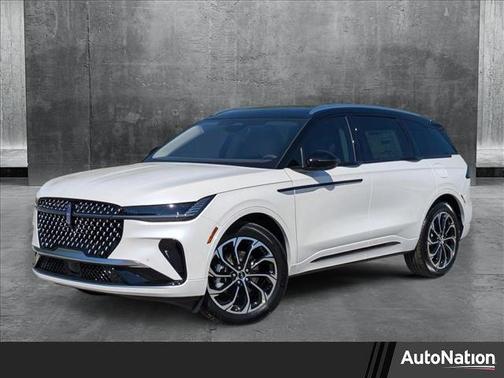 2025 Lincoln Nautilus Reserve