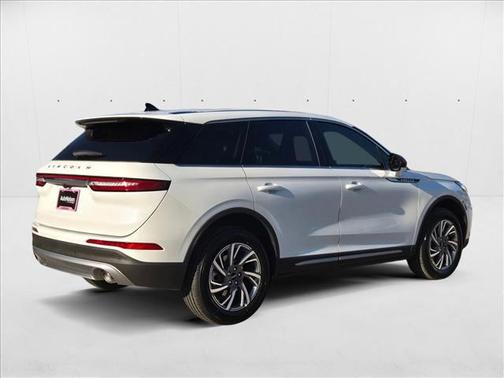 2025 Lincoln Corsair Premiere