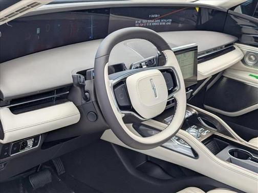 2025 Lincoln Nautilus Black Label