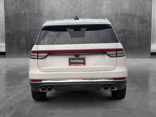 2025 Lincoln Aviator Premiere