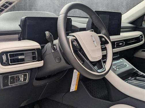 2025 Lincoln Aviator Premiere