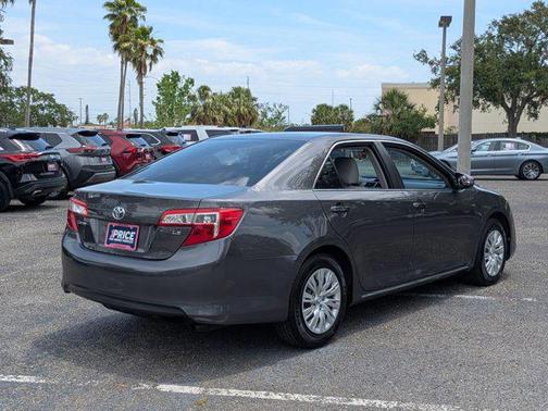 2013 Toyota Camry LE