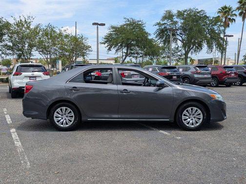 2013 Toyota Camry LE