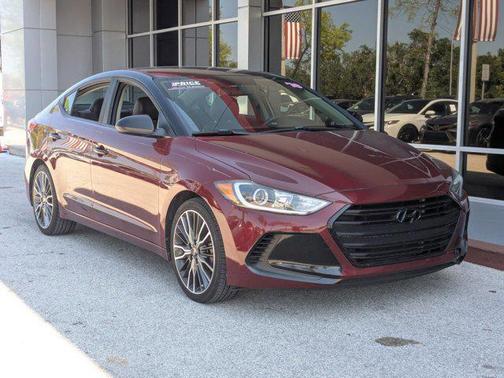 2018 Hyundai ELANTRA SE
