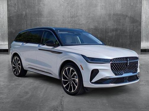 2025 Lincoln Nautilus Black Label