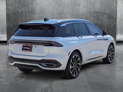 2025 Lincoln Nautilus Black Label