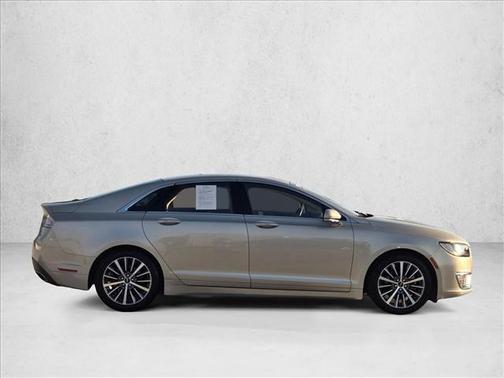 2017 Lincoln MKZ Base