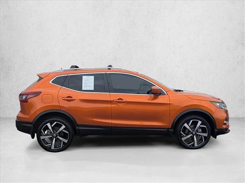 2021 Nissan Rogue Sport SL