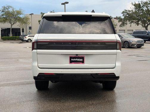 2025 Lincoln Navigator Reserve