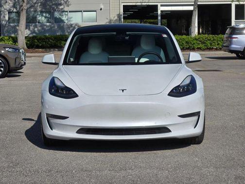 Pearl White Multi- 2021 Tesla Model 3 Performance