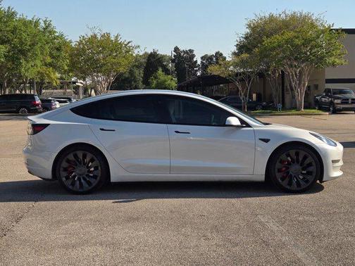 Pearl White Multi- 2021 Tesla Model 3 Performance