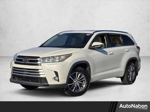 2017 Toyota Highlander XLE