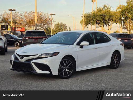 2021 Toyota Camry SE