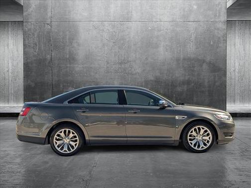 2019 Ford Taurus Limited