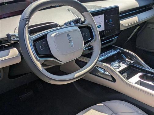 2025 Lincoln Nautilus Premiere