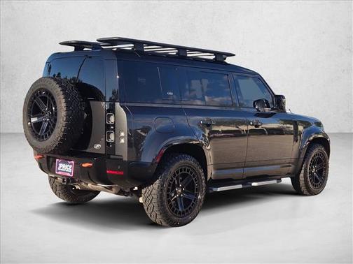 2022 Land Rover Defender 110 X